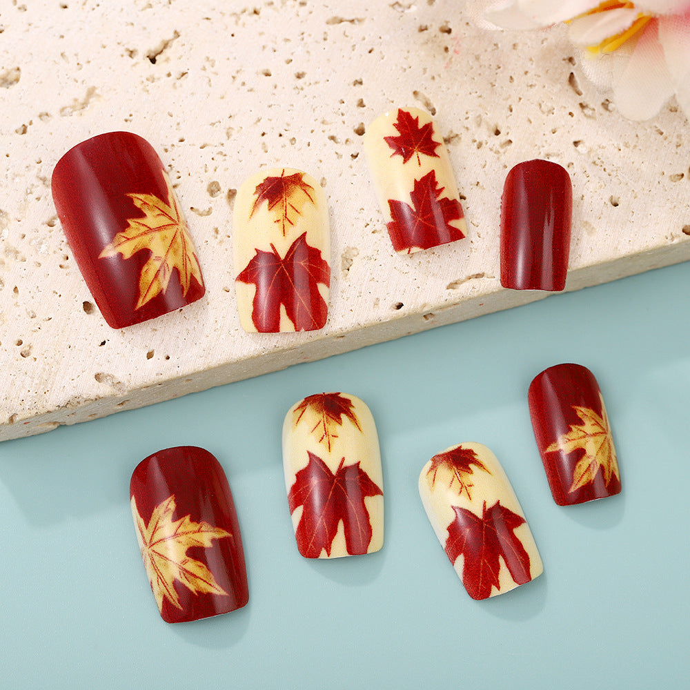 Artificial Nail Set with autumn leaves and various designs Kalsten