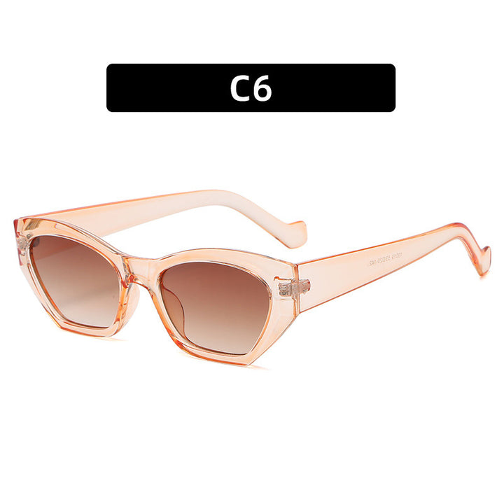 Trendy Cat-Eye Sunglasses with Bold Frames
