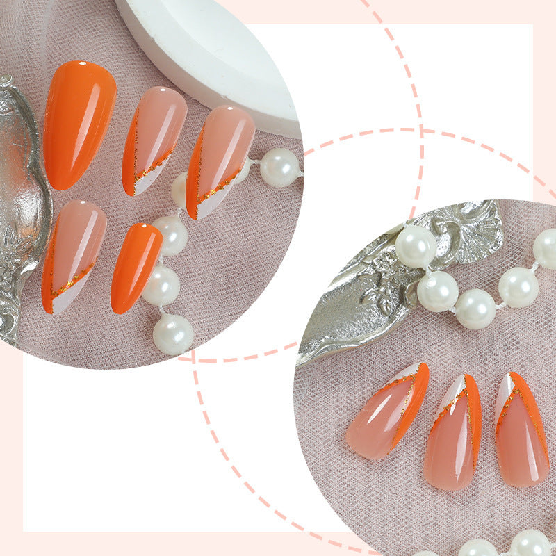 Nail set with elegant matte finish and golden accents Kalsten