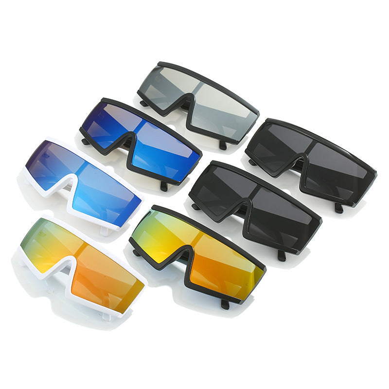 Women's sporty sunglasses with wide, scratch-resistant lens and UV protection Kalsten