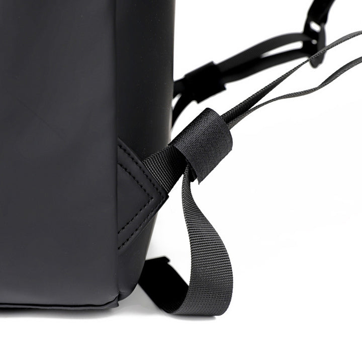 Waterproof Slim Backpack Kalsten