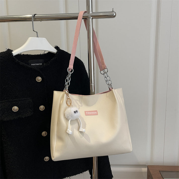 Chic Minimalist Handbag