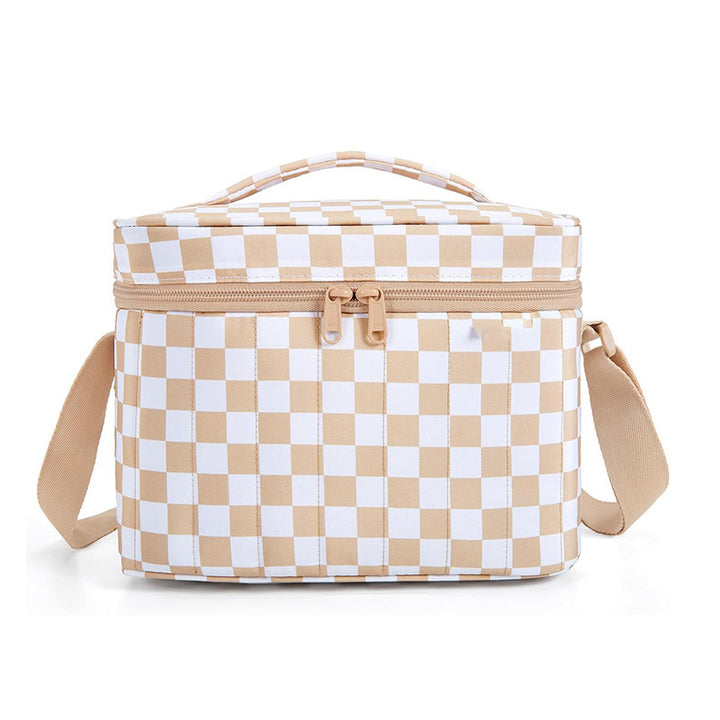 Insulated lunch and cooler bag with durable carrying handle Kalsten