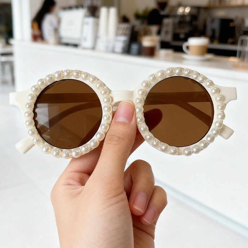 Elegant Pearl-Embellished Round Sunglasses Kalsten