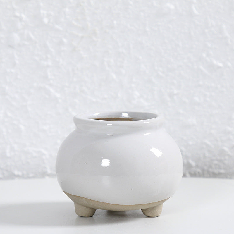 Contemporary Curved Ceramic Vase Kalsten