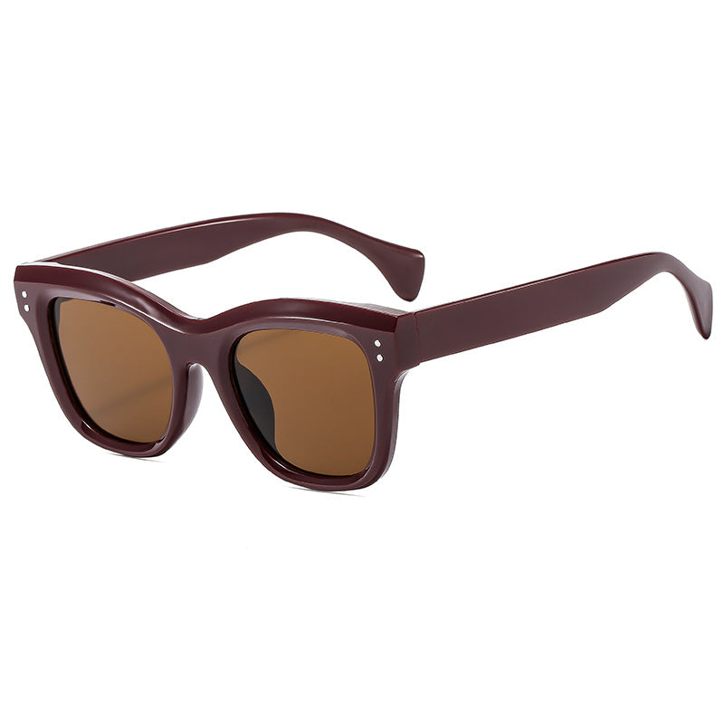 Ladies fashionable sunglasses with distinctive, angular frame Kalsten