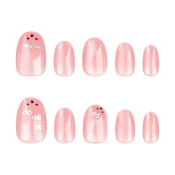 Artificial nail art with playful bunny design Kalsten