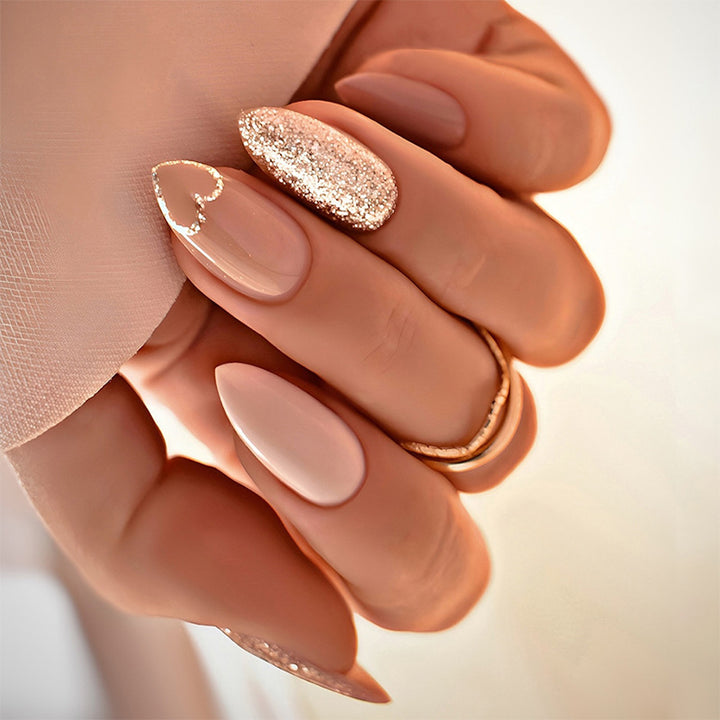 Acrylic nail set with heart and glitter design Kalsten