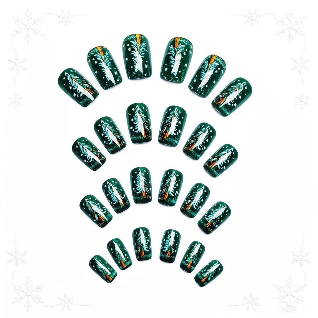 Artificial Nails in Festive Christmas Tree Design Kalsten