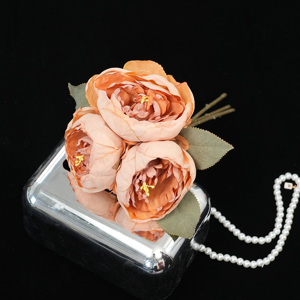 Elegant Floral Arrangement