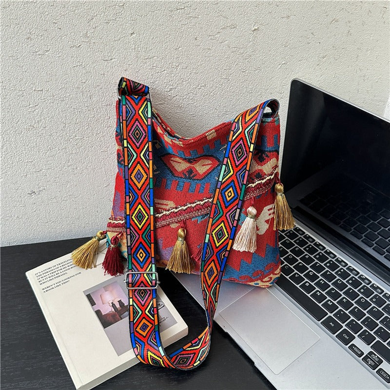WoBohemian Style Embroidered Shoulder Bag Kalsten