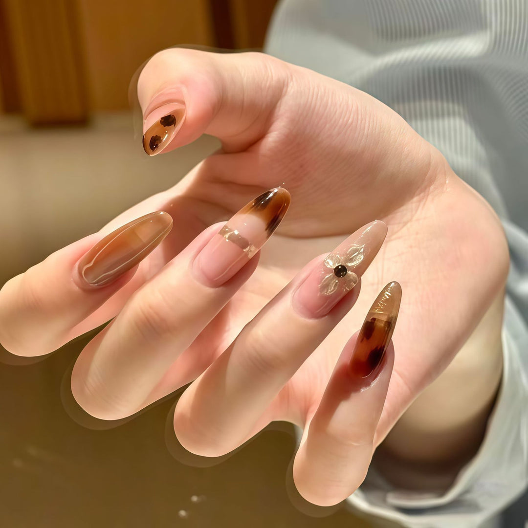 Elegant Decorative Press-On Nail Set Kalsten