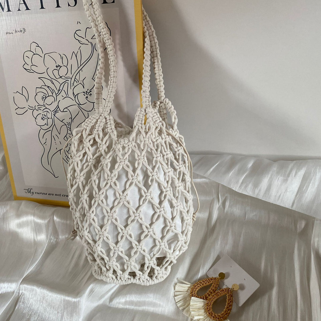 Hand-knotted tote bag with unusual mesh design Kalsten