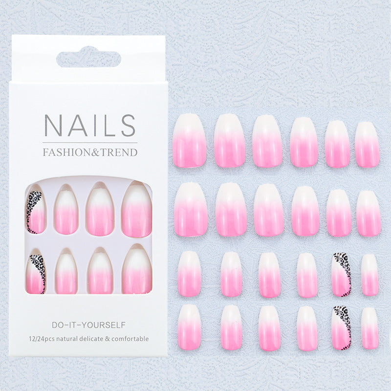 Artistic Graphic Press-On Nail Set Kalsten