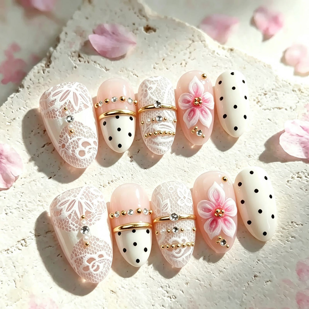 Elegant Lace Press-On Nail Set Kalsten