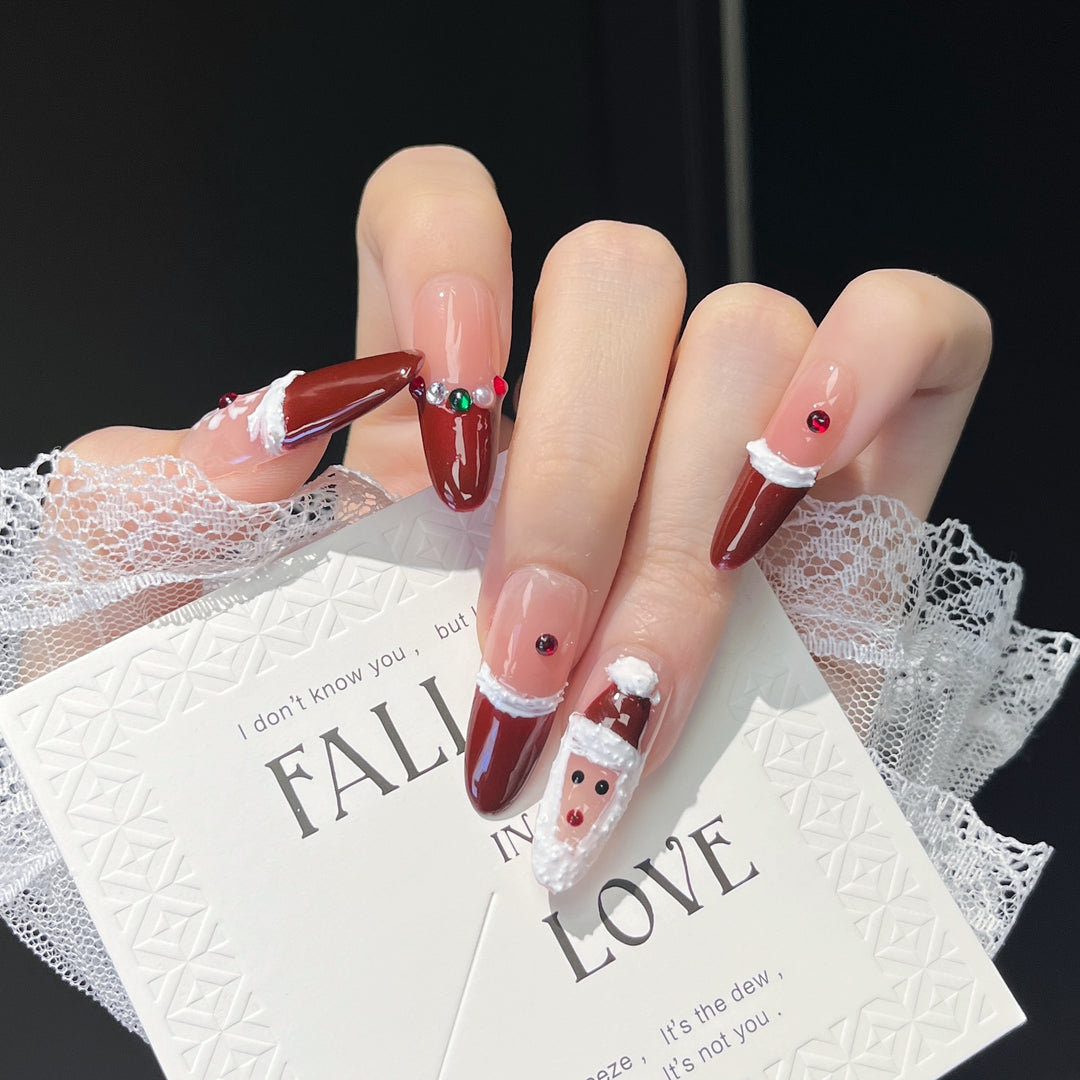 Festive Character-Themed Press-On Nail Art Kalsten