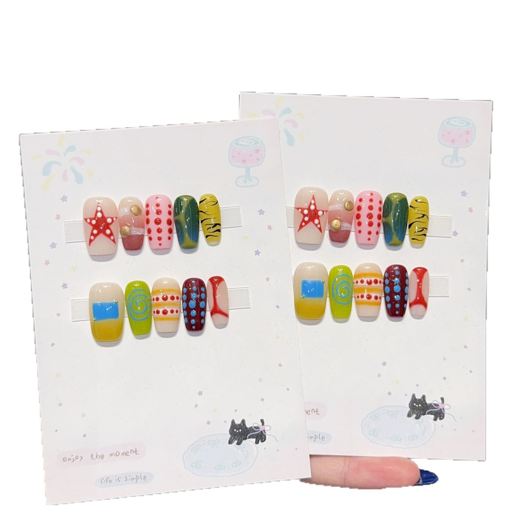 Artificial nails in creative design Kalsten