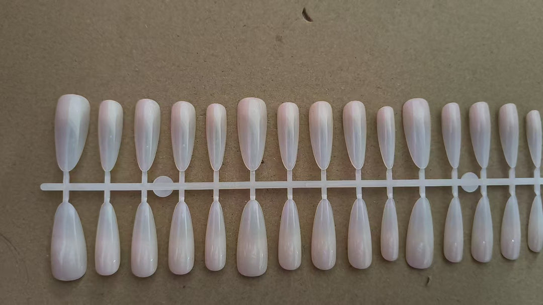 Artificial Artificial Nails in Modern High Gloss Design Kalsten