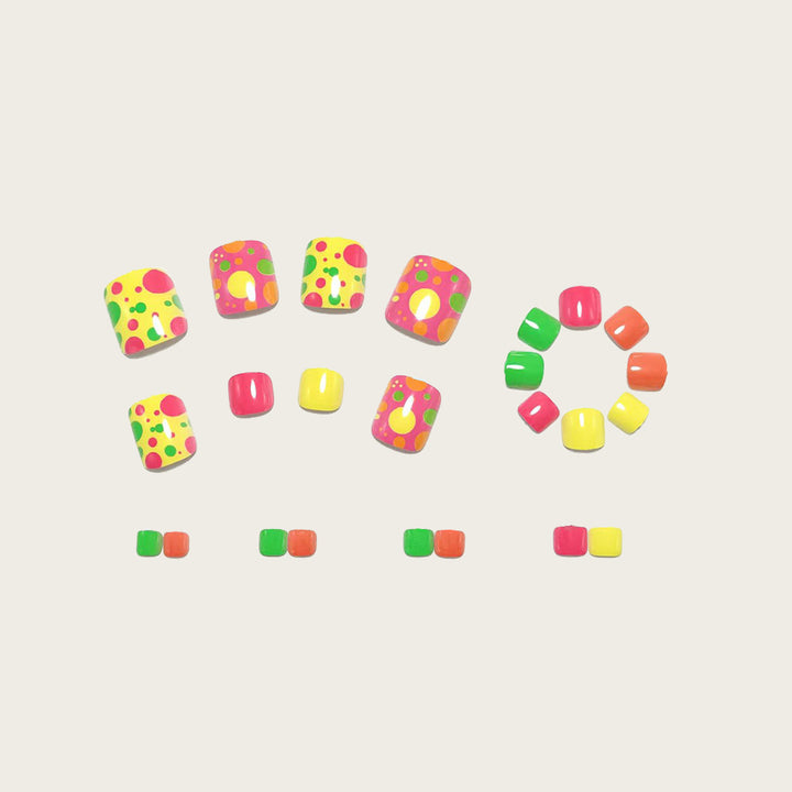 Colorful artificial nails in a set Kalsten