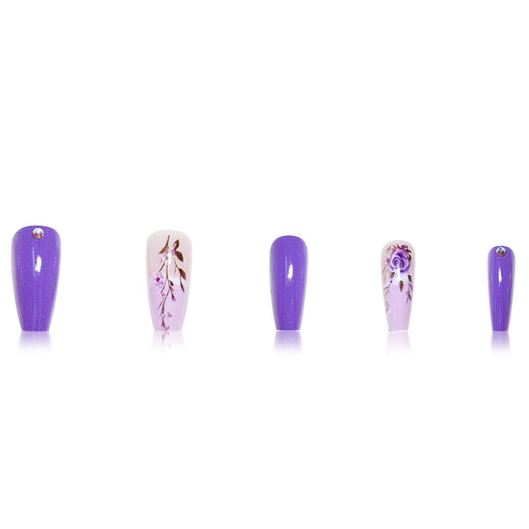 Elegant Floral 3D Press-On Nail Extensions Kalsten