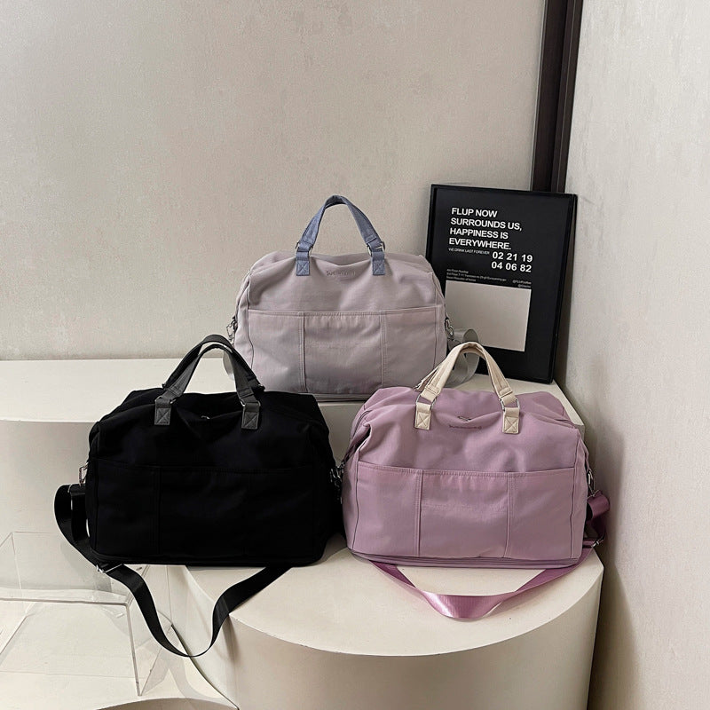 Spacious Multi-Functional Weekend Duffel Bag Kalsten