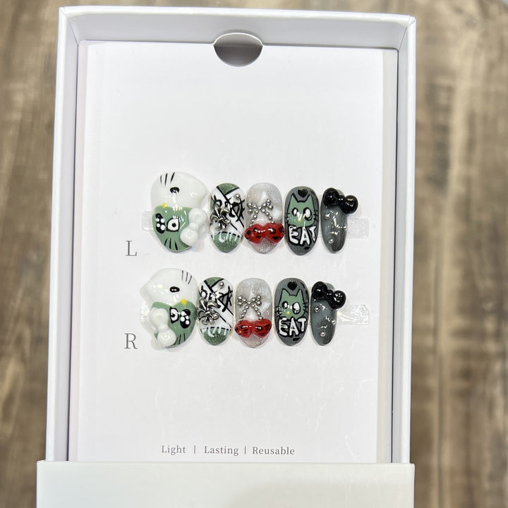 Playful Character Design Press-On Nail Art Set Kalsten