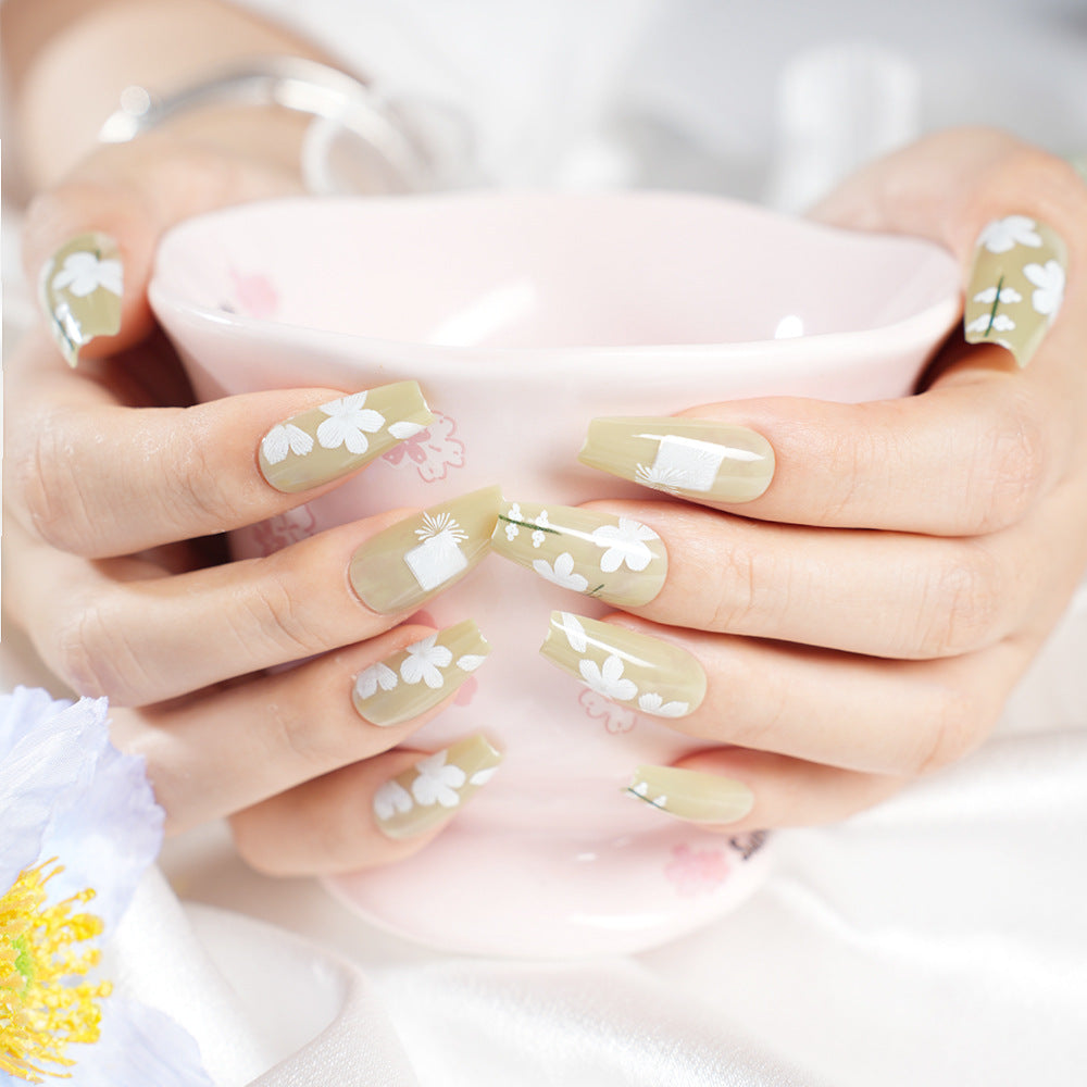 Artistic Floral Press-On Nail Art Kalsten