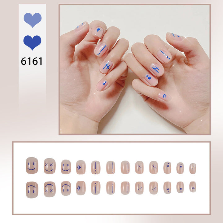 Minimalist Press-On Nail Art