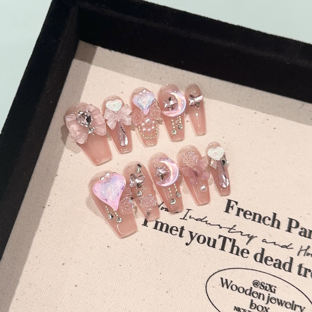 Artistic Nail Design Set