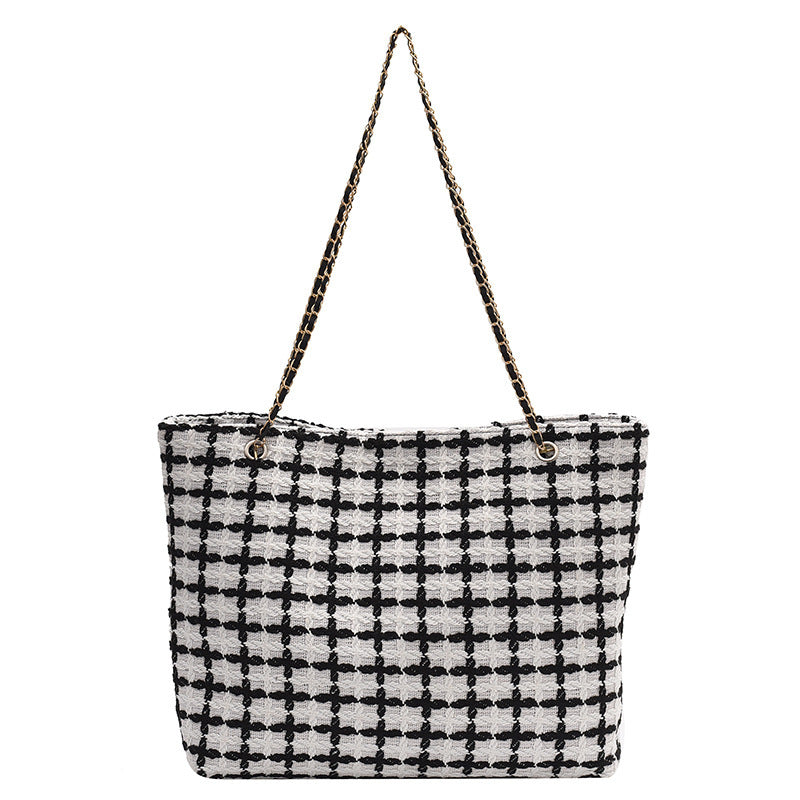 Elegant Checkered Tote Bag
