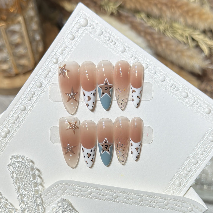 Elegant Stiletto Press-On Nail Set with Artistic Accents Kalsten