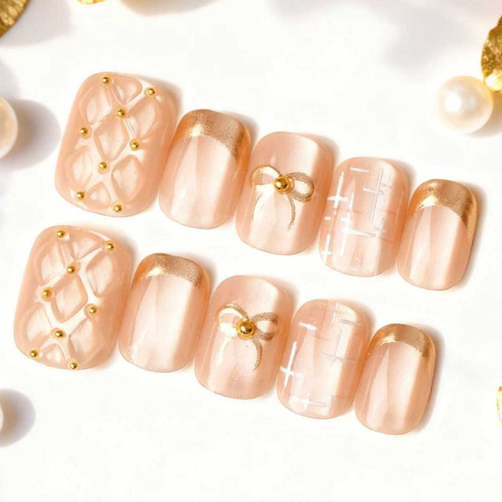 Decorative Gold-Accent Press-On Nail Art Set Kalsten