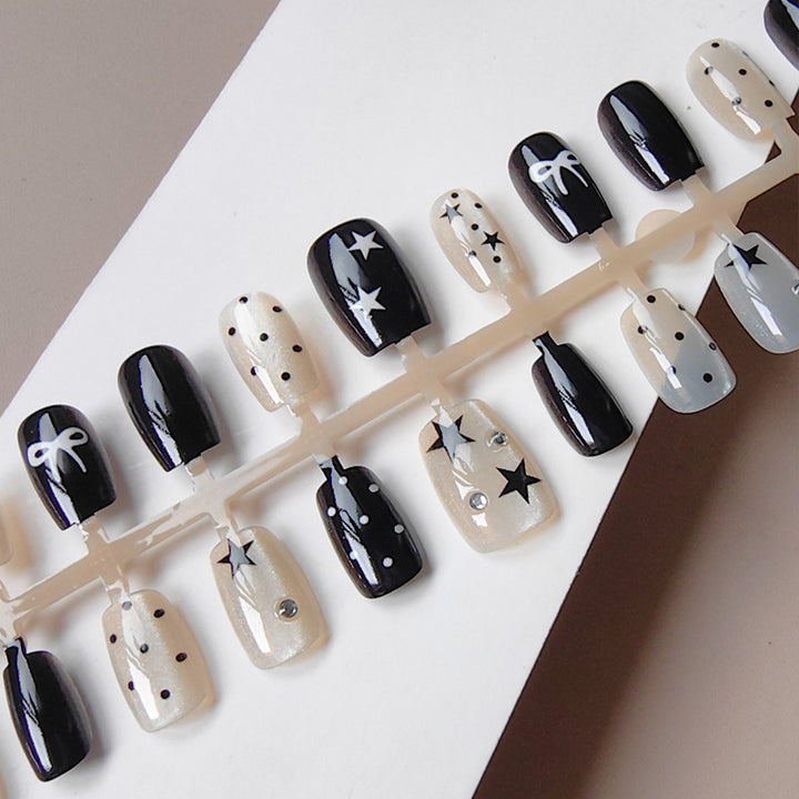 Glamorous Artificials Nails In Star Design Kalsten