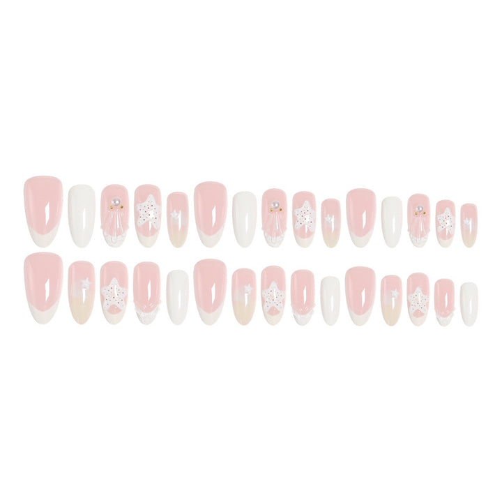 Artful Nail Tips in Maritime Design Kalsten