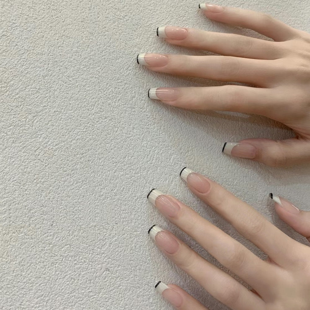 French Tip Press-On Nails with Elegant Black Detailing Kalsten
