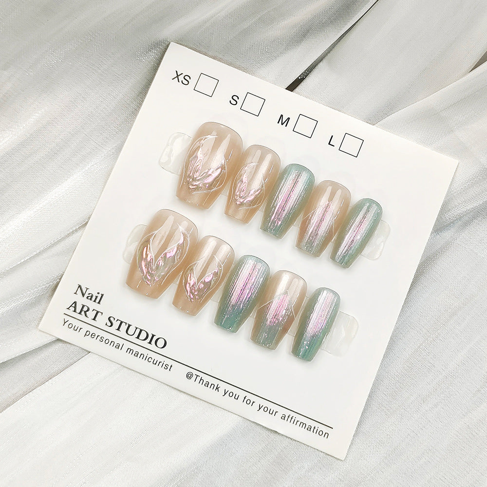 Artificial nails with Elegant Ombre Design Kalsten