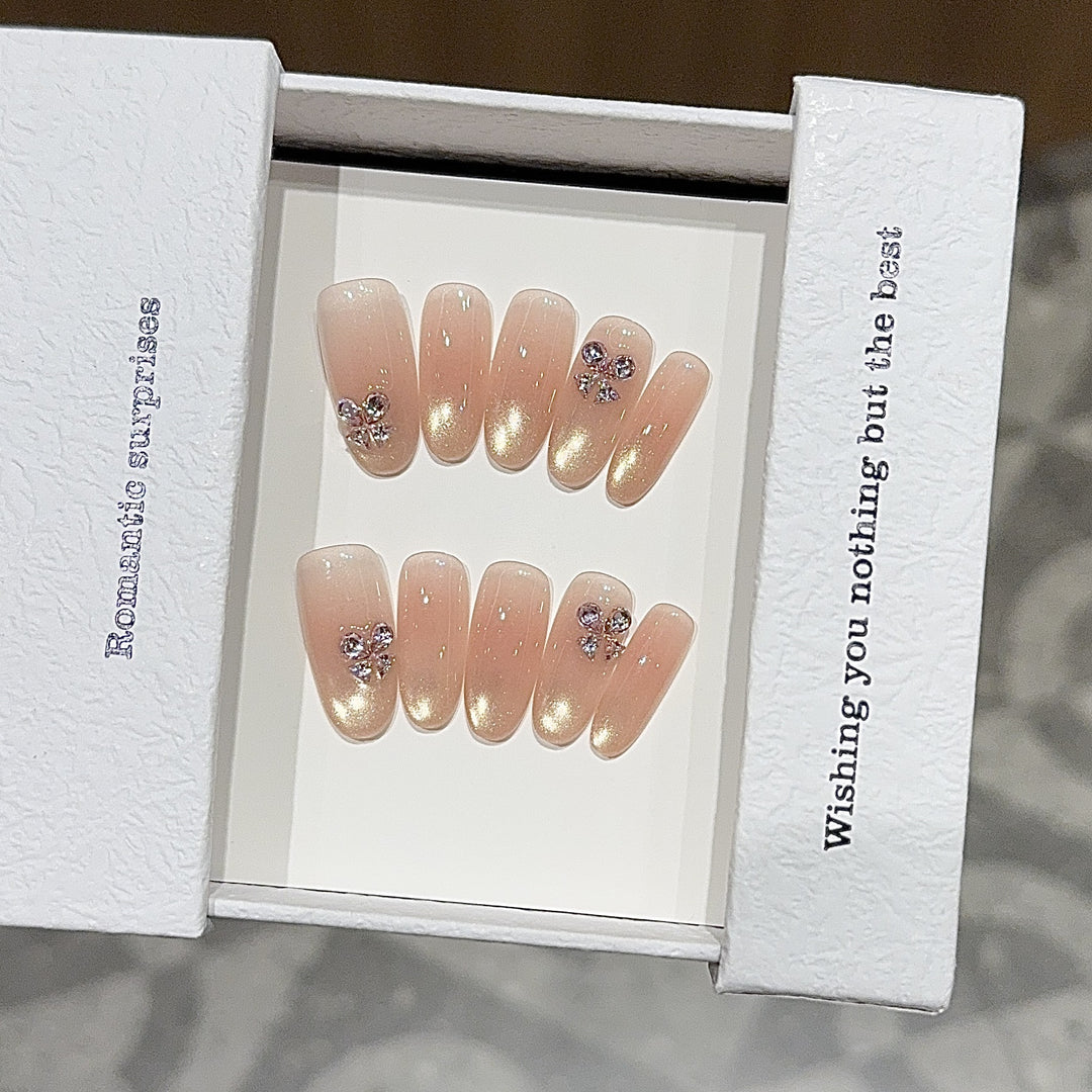Elegant artificial nails with glitter and floral design Kalsten