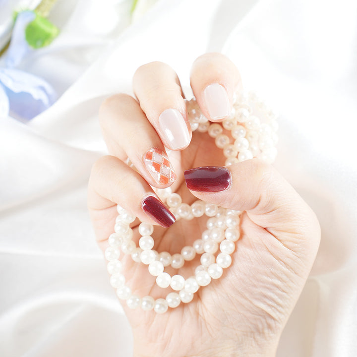 Glamorous Press-On Nail Art Set Kalsten