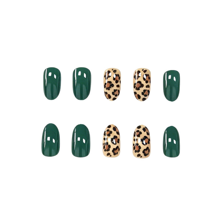 Luxe Leopard Print Nail Art Kalsten