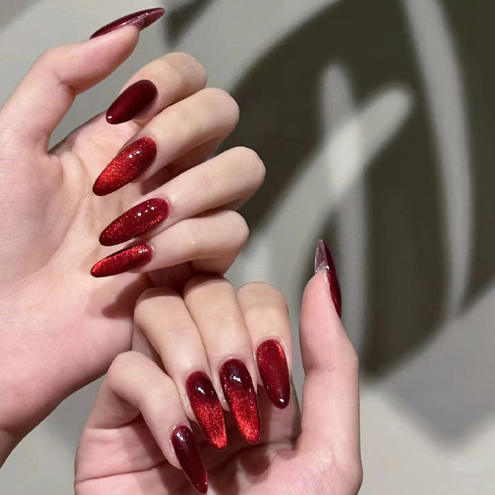 Artful Stiletto Nails with Glitter and Glamour Kalsten