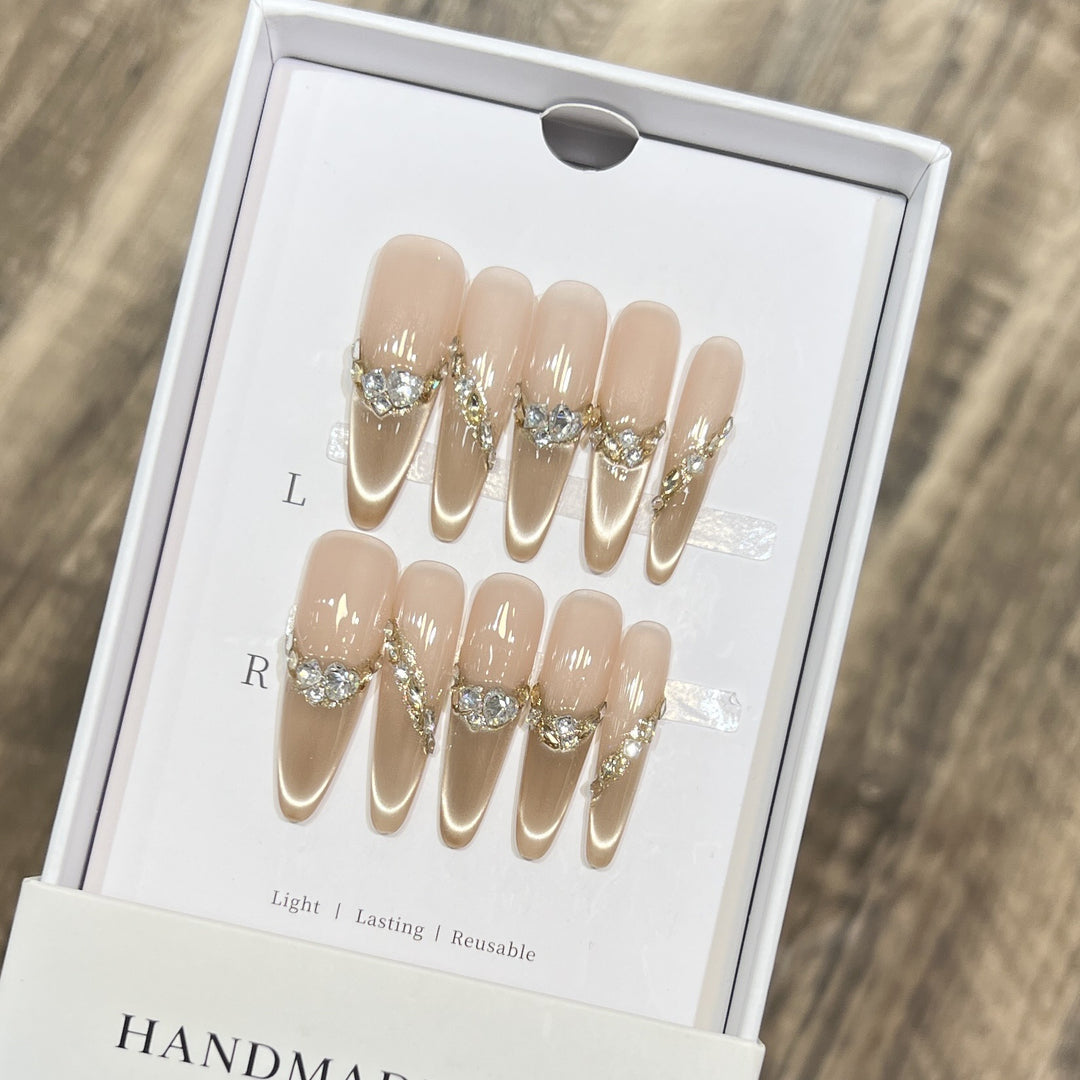 Elegant Stiletto Press-On Nail Set with Rhinestone Design Kalsten