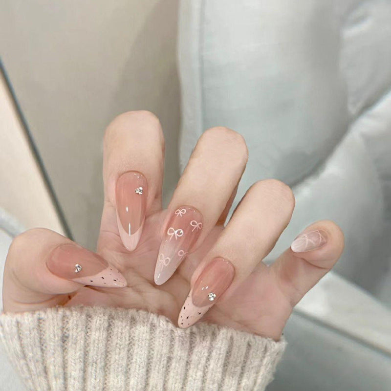 Elegant Artfully Designed Nail Extensions Kalsten