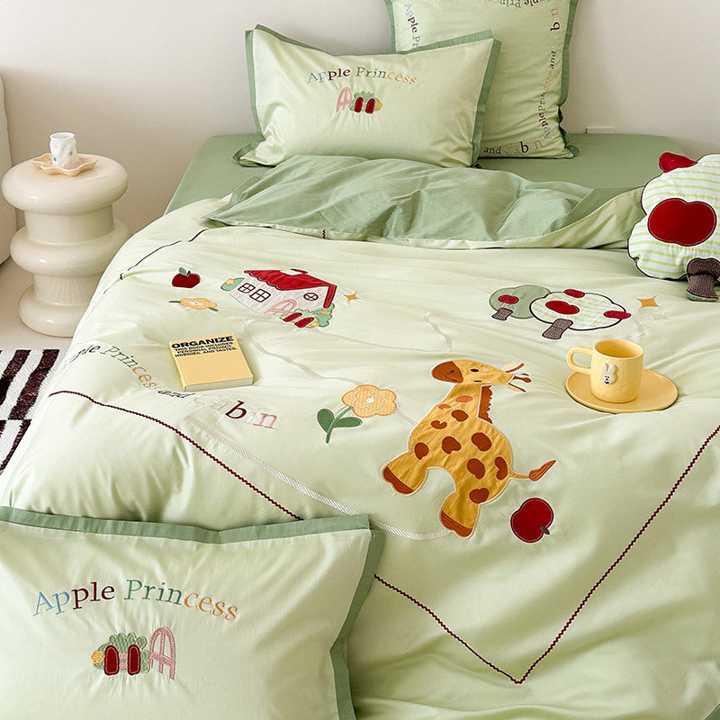 Child bedding set with applied safari giraffe, apple tree motif and fine embroidery