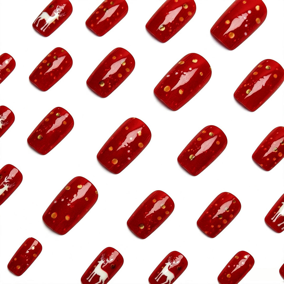 Holiday-Themed 3D Reindeer Nail Art Kalsten
