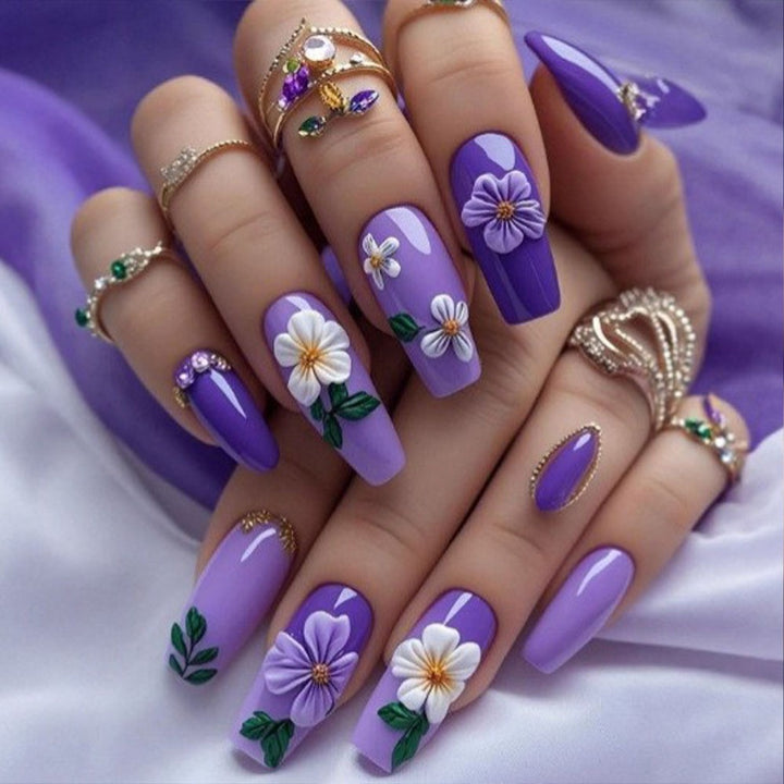 Elegant Artificial Nail Decoration Kalsten