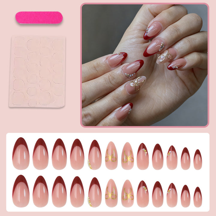Artificial nail set with elegant decorations and shiny accents Kalsten