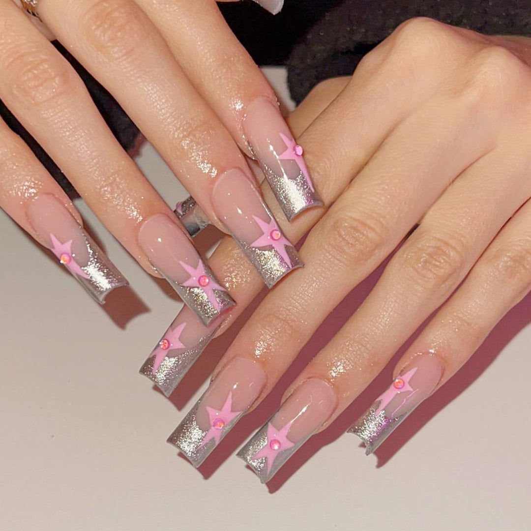 3D Star Accented Nail Art Extensions Kalsten