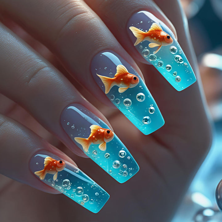 Artificial nail design with golden fish Kalsten