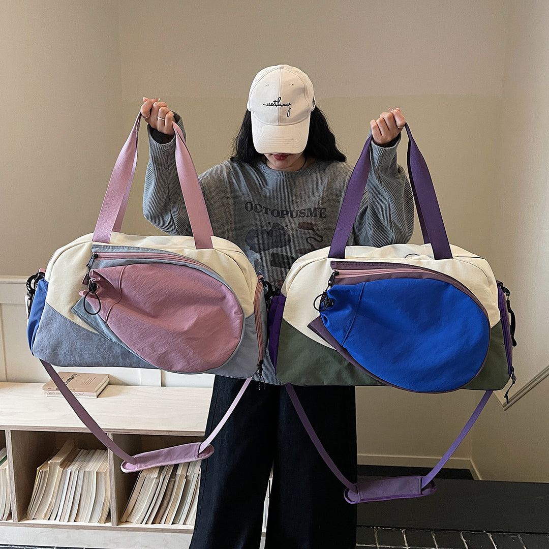 Versatile Multi-Compartment Travel Duffle Kalsten
