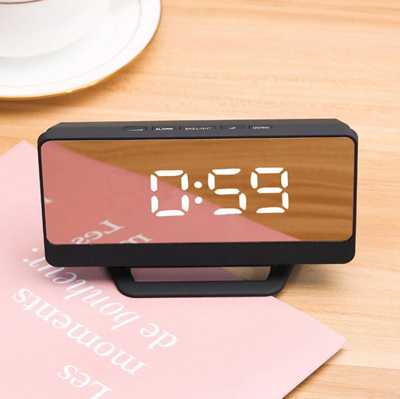Digital alarm clock with mirror display and snooze function Kalsten